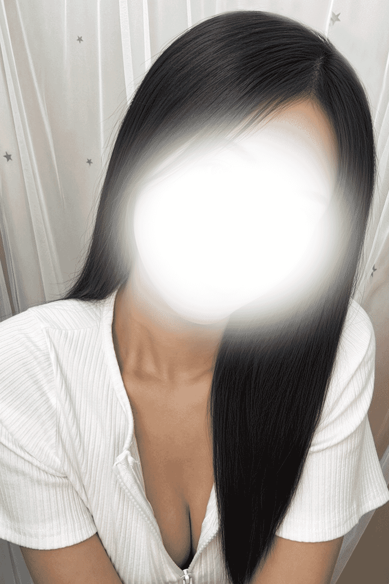 桐谷れいら