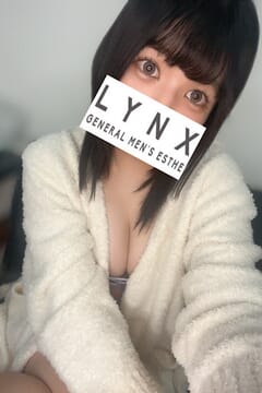 星崎みこと