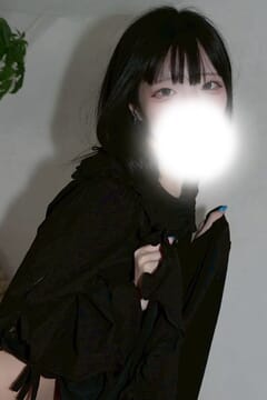 月雲こはく