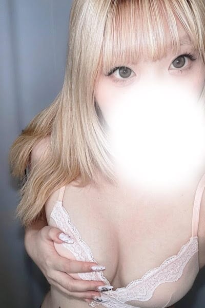 黒崎みなみ