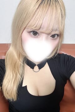 黒崎みなみ