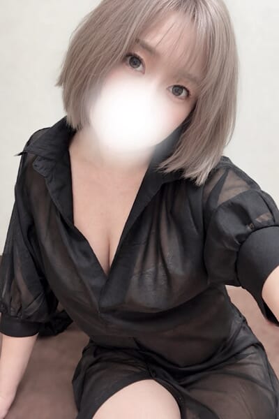 八木ひなた